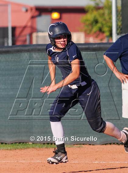 Thumbnail 3 in Ironwood Ridge vs. Tucson High Magnet School photogallery.