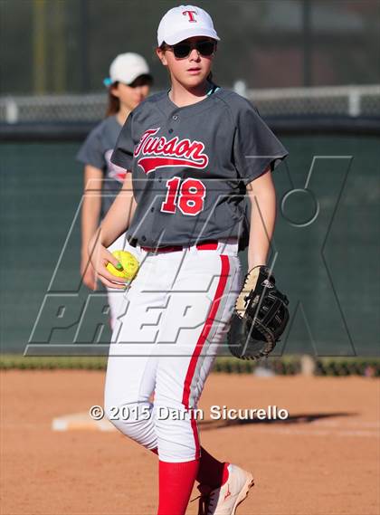 Thumbnail 2 in Ironwood Ridge vs. Tucson High Magnet School photogallery.