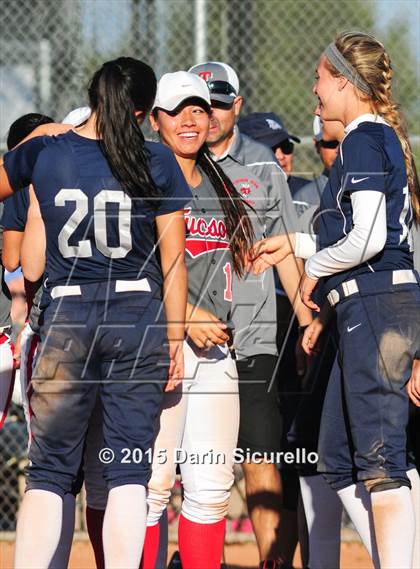 Thumbnail 2 in Ironwood Ridge vs. Tucson High Magnet School photogallery.
