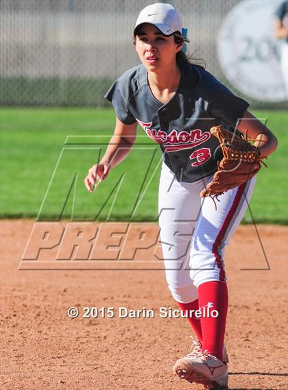 Thumbnail 3 in Ironwood Ridge vs. Tucson High Magnet School photogallery.
