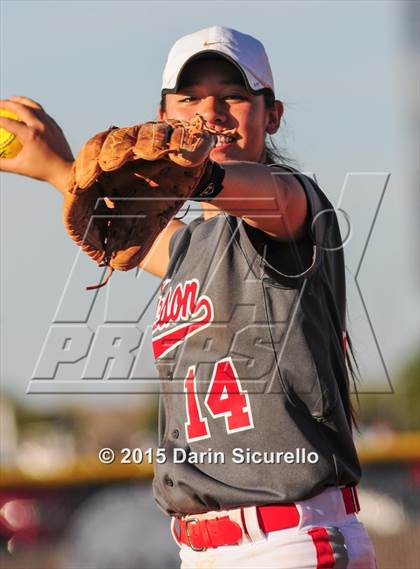 Thumbnail 1 in Ironwood Ridge vs. Tucson High Magnet School photogallery.