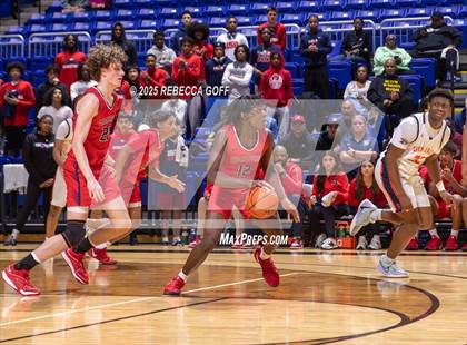 Thumbnail 1 in Atascocita vs. Seven Lakes (UIL 6A DI Regional Semis Playoff) photogallery.