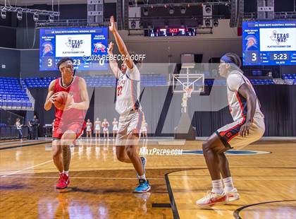 Thumbnail 2 in Atascocita vs. Seven Lakes (UIL 6A DI Regional Semis Playoff) photogallery.