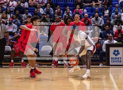 Thumbnail 2 in Atascocita vs. Seven Lakes (UIL 6A DI Regional Semis Playoff) photogallery.