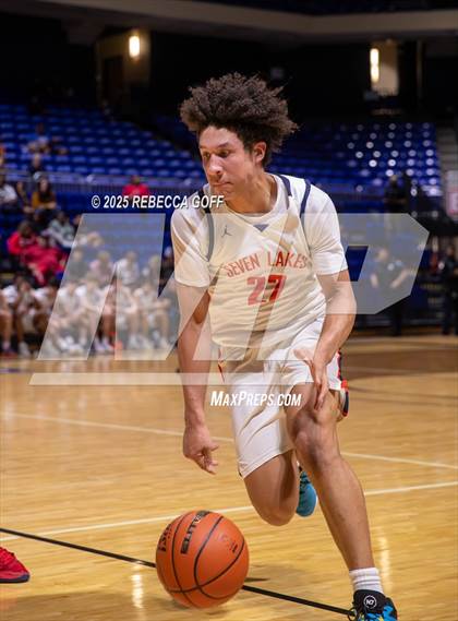 Thumbnail 1 in Atascocita vs. Seven Lakes (UIL 6A DI Regional Semis Playoff) photogallery.
