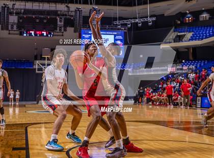 Thumbnail 1 in Atascocita vs. Seven Lakes (UIL 6A DI Regional Semis Playoff) photogallery.