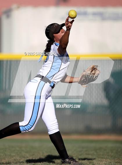 Thumbnail 2 in Mica Mountain vs Salpointe Catholic (AIA Softball 4A Semifinal) photogallery.