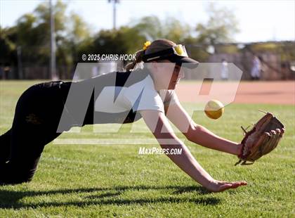 Thumbnail 1 in Mica Mountain vs Salpointe Catholic (AIA Softball 4A Semifinal) photogallery.
