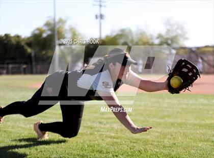 Thumbnail 3 in Mica Mountain vs Salpointe Catholic (AIA Softball 4A Semifinal) photogallery.
