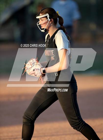 Thumbnail 3 in Mica Mountain vs Salpointe Catholic (AIA Softball 4A Semifinal) photogallery.