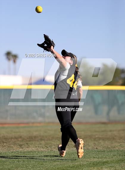 Thumbnail 1 in Mica Mountain vs Salpointe Catholic (AIA Softball 4A Semifinal) photogallery.