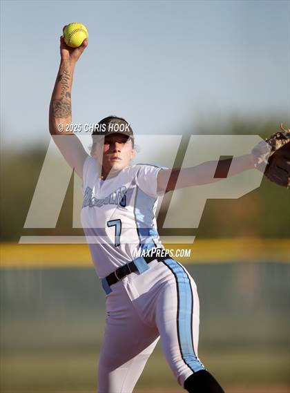 Thumbnail 2 in Mica Mountain vs Salpointe Catholic (AIA Softball 4A Semifinal) photogallery.