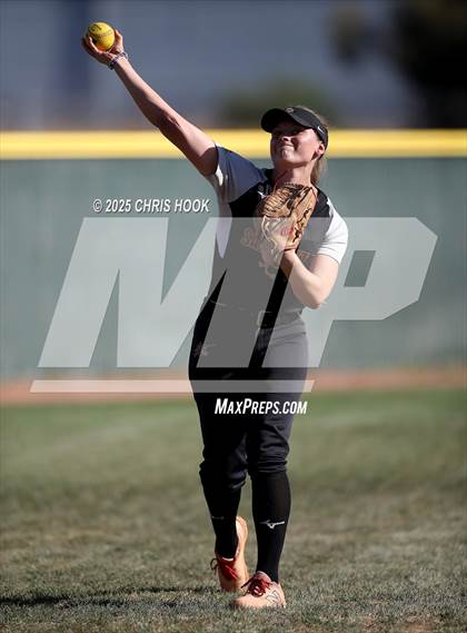 Thumbnail 1 in Mica Mountain vs Salpointe Catholic (AIA Softball 4A Semifinal) photogallery.