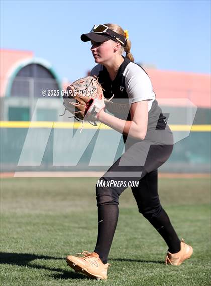 Thumbnail 1 in Mica Mountain vs Salpointe Catholic (AIA Softball 4A Semifinal) photogallery.