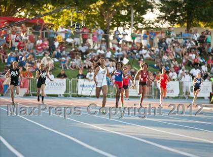 Thumbnail 1 in CIF State Track & Field Championships (Girls Track Events - Finals) photogallery.