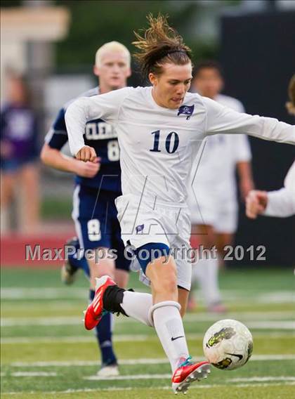 Thumbnail 3 in Brazoswood vs Fort Bend Clements (Region III Bi-District Playoff) photogallery.