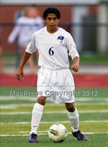 Thumbnail 3 in Brazoswood vs Fort Bend Clements (Region III Bi-District Playoff) photogallery.