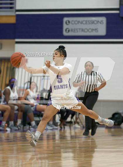 Thumbnail 3 in Brownsburg @ Ben Davis photogallery.