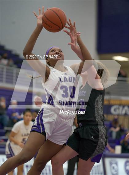 Thumbnail 3 in Brownsburg @ Ben Davis photogallery.