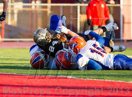 Thumbnail 3 in Woodland vs. Bloomfield (CIAC Class S Semifinal) photogallery.