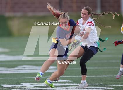 Thumbnail 1 in Chaparral vs. Legend (CHSAA 5A Semi-Final) photogallery.