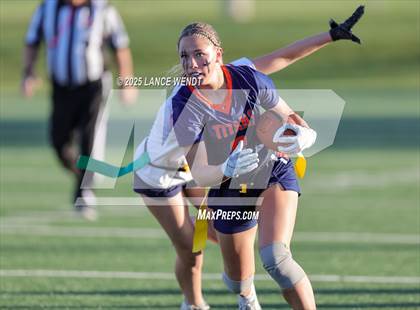 Thumbnail 2 in Chaparral vs. Legend (CHSAA 5A Semi-Final) photogallery.