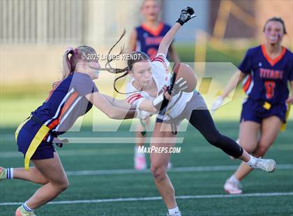 Thumbnail 3 in Chaparral vs. Legend (CHSAA 5A Semi-Final) photogallery.