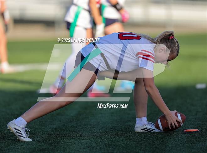 null - Photo 01
