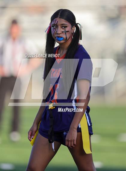 Thumbnail 2 in Chaparral vs. Legend (CHSAA 5A Semi-Final) photogallery.