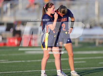 Thumbnail 1 in Chaparral vs. Legend (CHSAA 5A Semi-Final) photogallery.