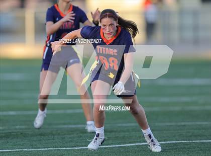 Thumbnail 2 in Chaparral vs. Legend (CHSAA 5A Semi-Final) photogallery.