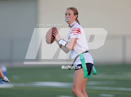 Thumbnail 1 in Chaparral vs. Legend (CHSAA 5A Semi-Final) photogallery.