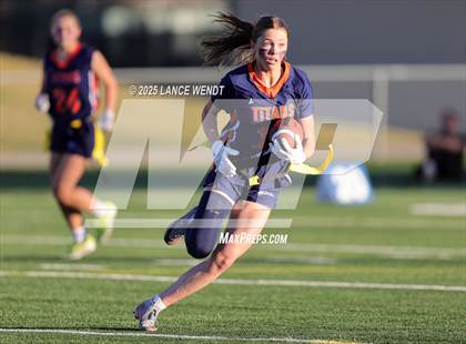 Thumbnail 3 in Chaparral vs. Legend (CHSAA 5A Semi-Final) photogallery.