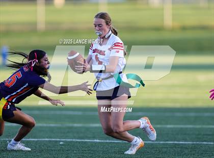 Thumbnail 2 in Chaparral vs. Legend (CHSAA 5A Semi-Final) photogallery.