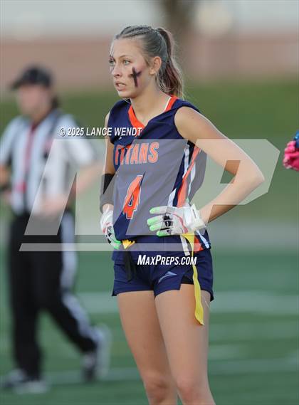 Thumbnail 2 in Chaparral vs. Legend (CHSAA 5A Semi-Final) photogallery.