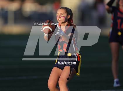 Thumbnail 3 in Chaparral vs. Legend (CHSAA 5A Semi-Final) photogallery.