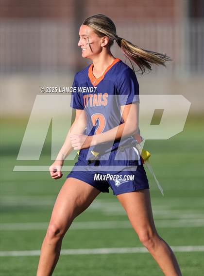 Thumbnail 1 in Chaparral vs. Legend (CHSAA 5A Semi-Final) photogallery.