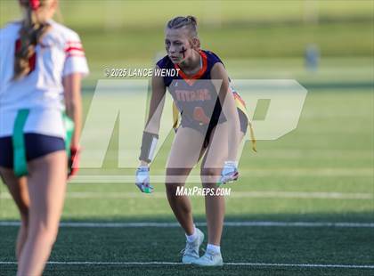 Thumbnail 3 in Chaparral vs. Legend (CHSAA 5A Semi-Final) photogallery.