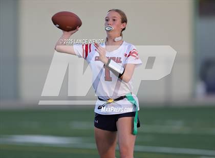 Thumbnail 3 in Chaparral vs. Legend (CHSAA 5A Semi-Final) photogallery.