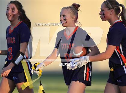 Thumbnail 3 in Chaparral vs. Legend (CHSAA 5A Semi-Final) photogallery.