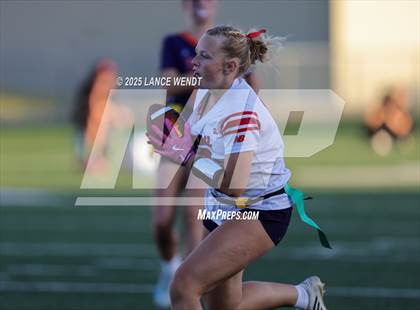 Thumbnail 3 in Chaparral vs. Legend (CHSAA 5A Semi-Final) photogallery.