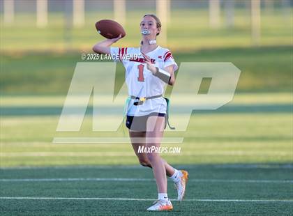 Thumbnail 2 in Chaparral vs. Legend (CHSAA 5A Semi-Final) photogallery.