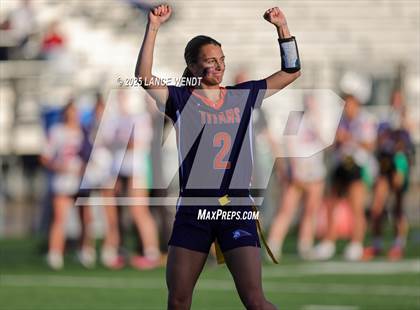 Thumbnail 1 in Chaparral vs. Legend (CHSAA 5A Semi-Final) photogallery.