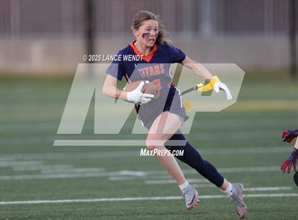 Thumbnail 3 in Chaparral vs. Legend (CHSAA 5A Semi-Final) photogallery.