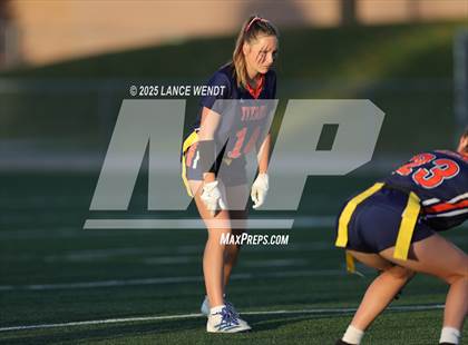 Thumbnail 1 in Chaparral vs. Legend (CHSAA 5A Semi-Final) photogallery.