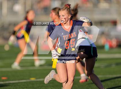 Thumbnail 1 in Chaparral vs. Legend (CHSAA 5A Semi-Final) photogallery.
