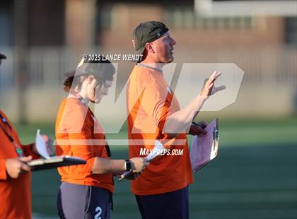 Thumbnail 2 in Chaparral vs. Legend (CHSAA 5A Semi-Final) photogallery.