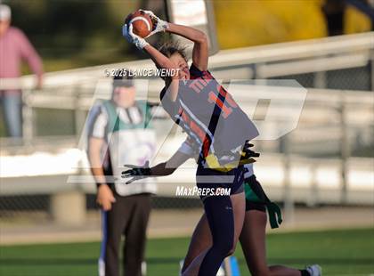 Thumbnail 1 in Chaparral vs. Legend (CHSAA 5A Semi-Final) photogallery.