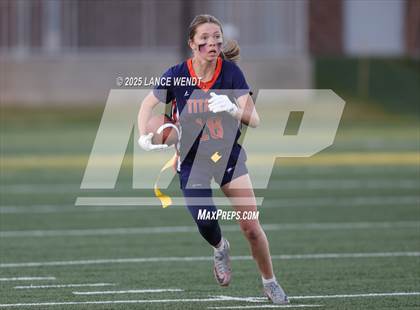 Thumbnail 2 in Chaparral vs. Legend (CHSAA 5A Semi-Final) photogallery.