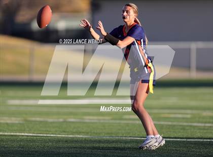 Thumbnail 2 in Chaparral vs. Legend (CHSAA 5A Semi-Final) photogallery.